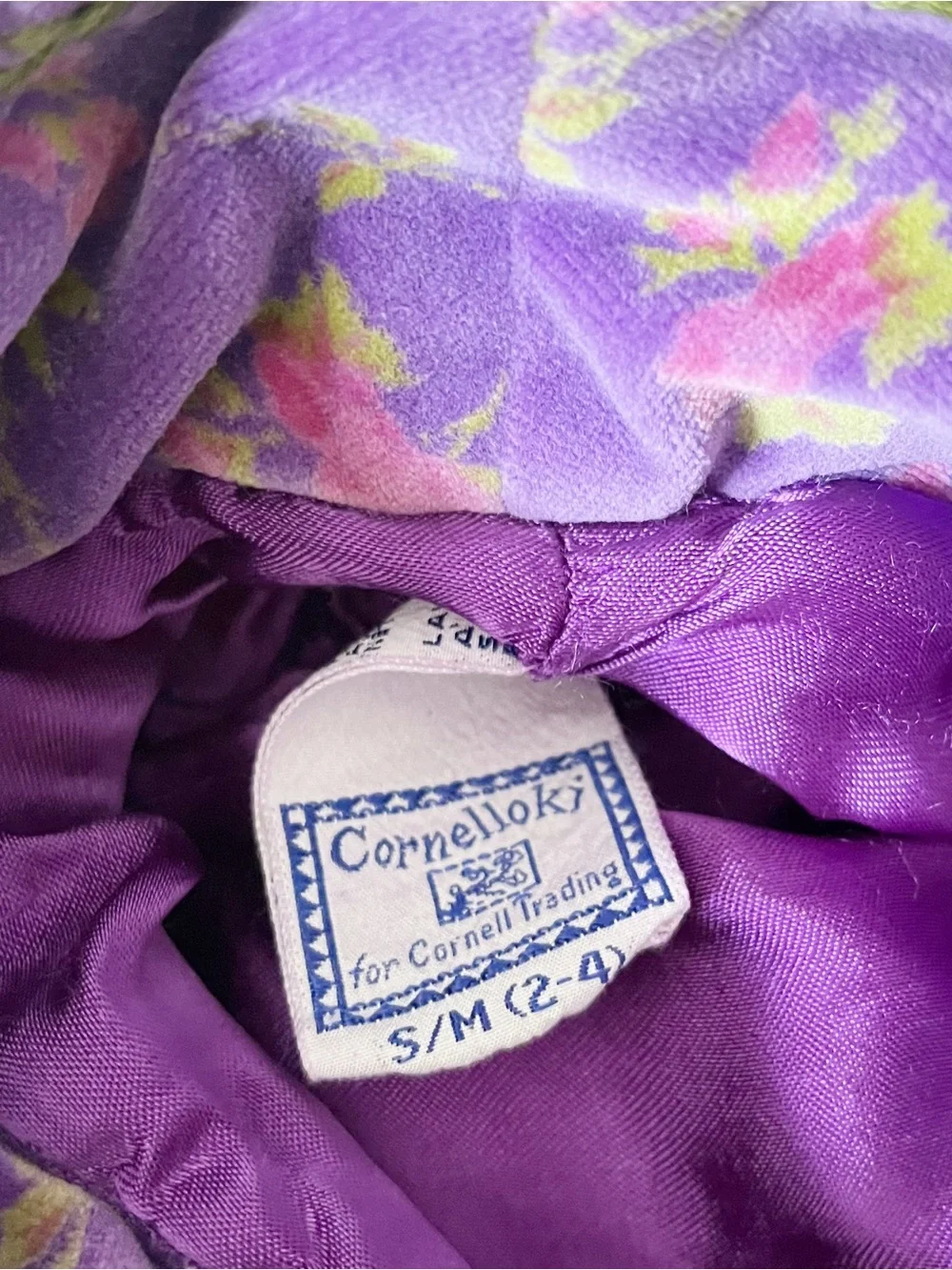 April Cornell vintage excellent